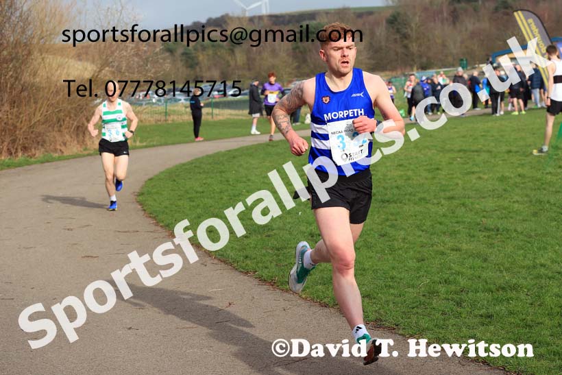 Senior and Veteran Men in the 2024 NECAA Road Relays Champs., Hetton Lyons Country Park, Hetton le Hole, County Durham. Photo: David T. Hewitson/Sports for All Pics